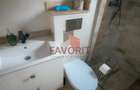 VAND 1/2 CLADIRE CU 6 APARTAMENTE - 11