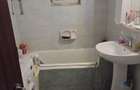 Apartament 3 camere decomandate - 2 bai -Rovine Craiova - 4