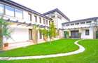 Vila P+1+M   eleganta   vav liziera Padurii (1418mp teren) - 1
