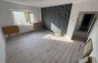 Apartament 3 camere zona Cet - 1
