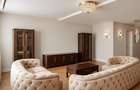 Apartament spectaculos în Cartierul Francez  unde luxul întâlnește rafinamentul - 2