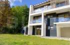 Casa alipita ideal pentru două familii, in Stolna - 12