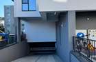 Apartament modern de închiriat - 12