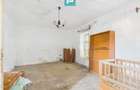 Casă în centrul localității Dezna, județul Arad - 8