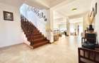 Vila Premium P+1+M in Odaile/Otopeni - 365 mp suprafata utila, 900 mp teren - 2