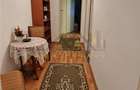Apartament 3 camere, semidecomandat, et.3,  69 mp-Zona Girocului - 2