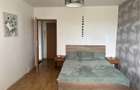 Apartament cu 3 camere, DECOMANDAT, zona Podu Ros - 5 minute de Palas - 1