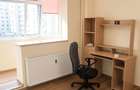 TITAN  2 camere decomandat etaj intermediar sector 3 Muncii Basarabia