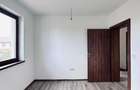 AV700 Duplex 5 camere, Chisoda, la asfalt, zona linistita, P+1E - 5
