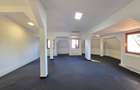 Spatiu D+P+1+M - 17 camere - 793mp - teren 532 mp - Eroii Revolutiei - 24