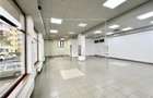 Spatiu comercial cu vitrina la strada - 177 mp - finisat la cheie - 10