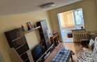 Apartament cu 3 camere de vanzare, situat in zona Inel 2 - Groapa
