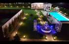 Vila spatioasa,  cu piscina si gradina matura  - 5