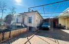 Casă din cărămidă + spațiu comercial, teren 900 mp, Botosani - 2