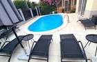 Casa Soarelui - vila de lux cu piscina si gradina  - 1