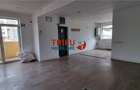 Spatiu comercial de inchiriat pe  Bulevardul Transilvaniei pretabil birouri - 4