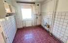 De vanzare 2 camere decomandat etaj 1 cu centrala Complex Studentesc - 5