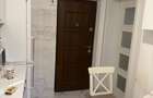 Vând apartament 4 camere semidecomandat zonă ultracentrală  - 1