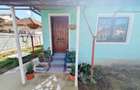 Casa+Teren aferent si Anexe, Str. Petresti - 4
