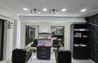 Spatiu comercial, 102 mp, salon de infrumusetare complet echipat - 1