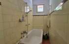apartament 3 camere la curte, pivnita, centrala, Armeneasca- Mosilor - 12