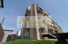 Apartament cu 2 camere cu gradina 200 mp - 1