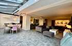 REA1027216 Penthouse Green Lake - 4