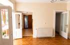 Polona, apartament 4 camere situat la etajul 1 al unei vilute