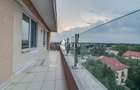 NOU! 3 Camere GENEROS, 100 mp, 2 bai, SUPER  view -PARCARE!