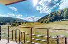 Pensiune în funcțiune | 10 camere | Teren 4.000 mp | Brădet – Săcele
