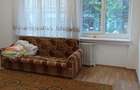 Apartament 4 camere in cladire interbelica Universitate 5 ' mers pe jos