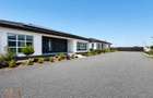 Casa 4 camere | Panouri fotovoltaice 10Kw | Pompa de caldura | Domnesti - 6