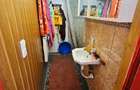 Casă spațioasă cu 9 camere în Strejnicu – pentru locuință, birouri - 8