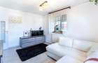 Casă tip duplex retrasă de la strada principală, Gilău - 7