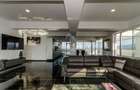 Penthouse 244 mp, et 17 , 3 camere, Prelungirea Bld Mihai Viteazu