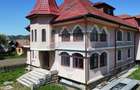 Pensiune/Casă cu 18 camere de vânzare în Campulung Moldovenesc - 1