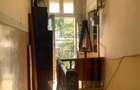 De vanzare 2 camere in vila interbelica, curte comuna zona Armeneasca - 6