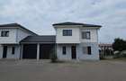 Duplex P+E in Mosnita despartit prin garaj - 1