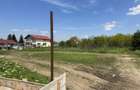 Teren intravilan in Crevedia, 3 loturi 650mp, 30000euro/lot, deschidere 20m - 2