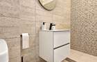 Apartament cu 2 bai si amenajare speciala, aproape de plaja - 9