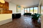 Casa/ Spatiu de Inchiriat - 1