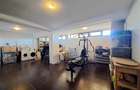 Casa cu piscina - Buftea - 8 camere - 4 bai - 620mp - 2500mp teren - 7
