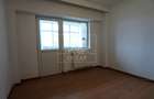 Bistrița Lac-zona Lidl - 2 camere decomandate - nemobilat - preț 230 E - 3