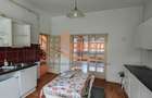 Casa PRETABILA DESTINATIE COMERCIALA,Brasovul Vechi,P+E, 3 cam - 12