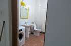 Casa parter, etaj și mansardă ,c-tie 2006, 25 Min de București - 36