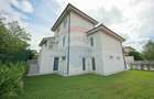 De vânzare casă cu 5 camere, în zona Dealuri - Oradea - 31