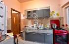 Apartament 2 camere, la curte comuna, pod mansardabil in zona Centrala - 1