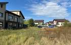 Domnesti- Clinceni - str.Fortului, duplex, P+ET+POD locuibil.