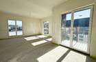 Apartament 3 camere de vanzare in Floresti - 2