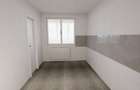4 camere, 92 mp, 4/10, renovat la cheie, bloc 1980 anvelopat, Obor, metrou - 2